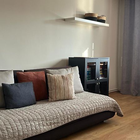 Apartament Srodmiescie Кросно Екстериор снимка