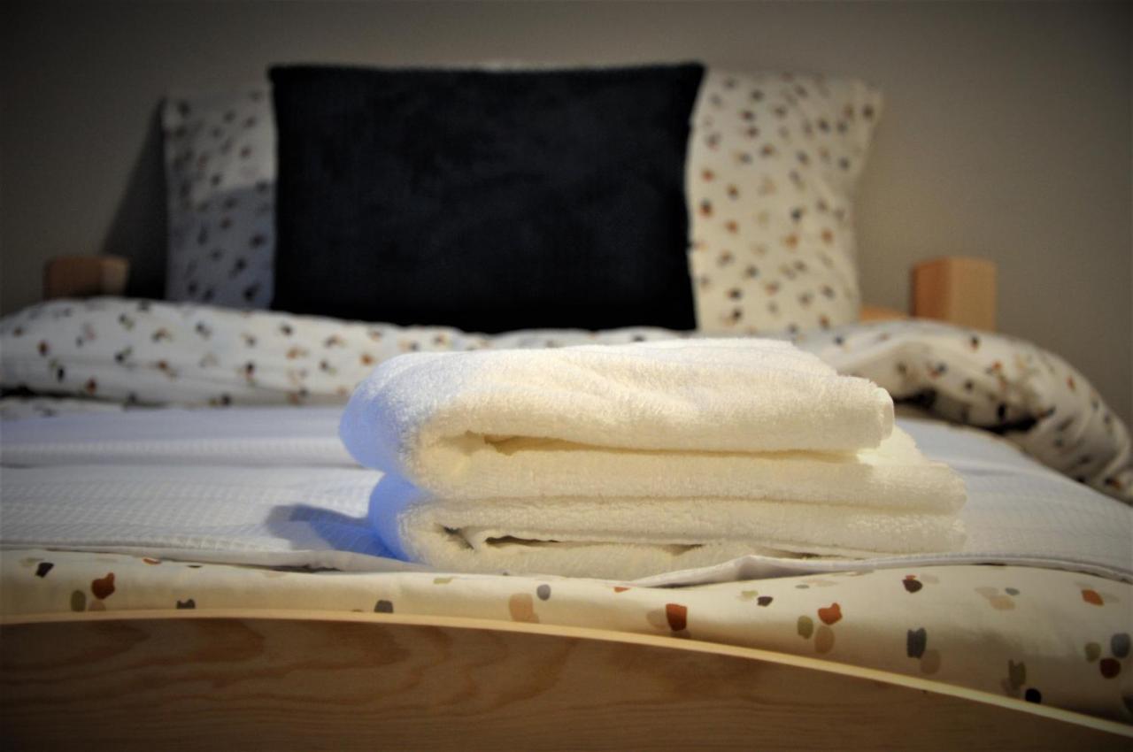 Apartament Srodmiescie Кросно Екстериор снимка