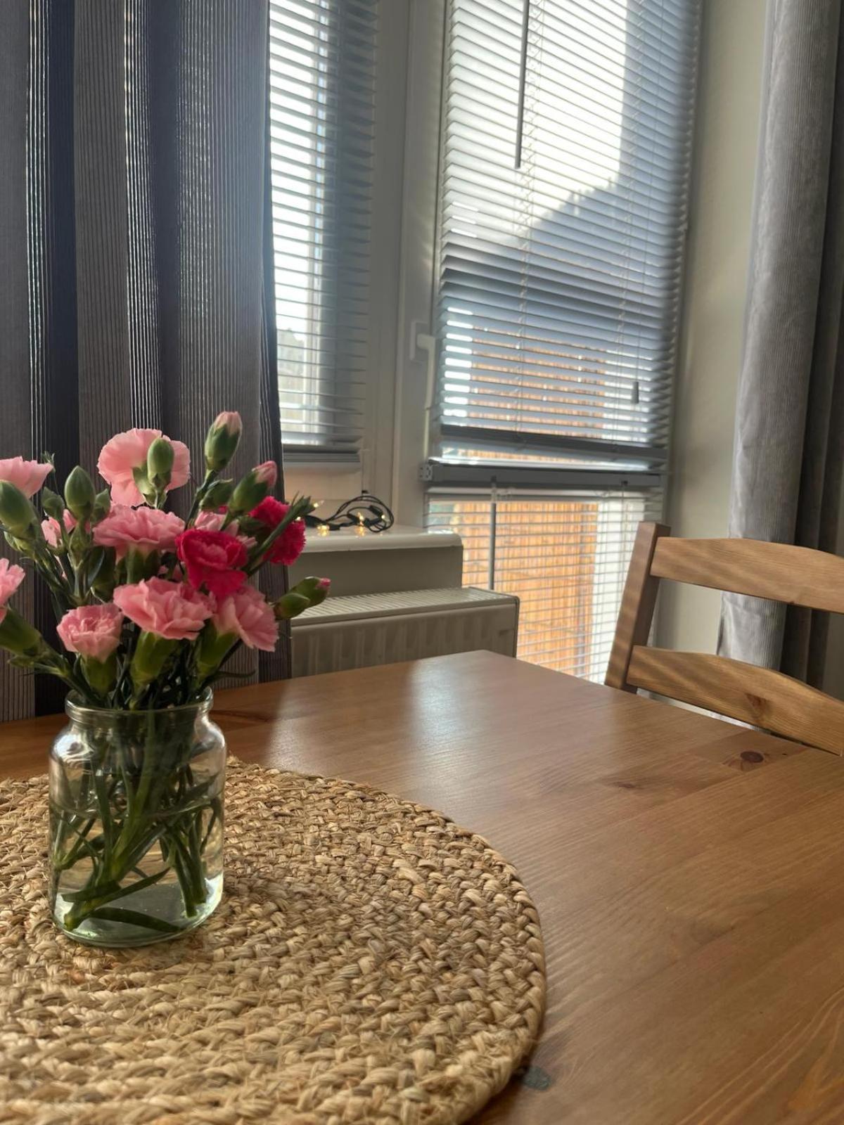 Apartament Srodmiescie Кросно Екстериор снимка